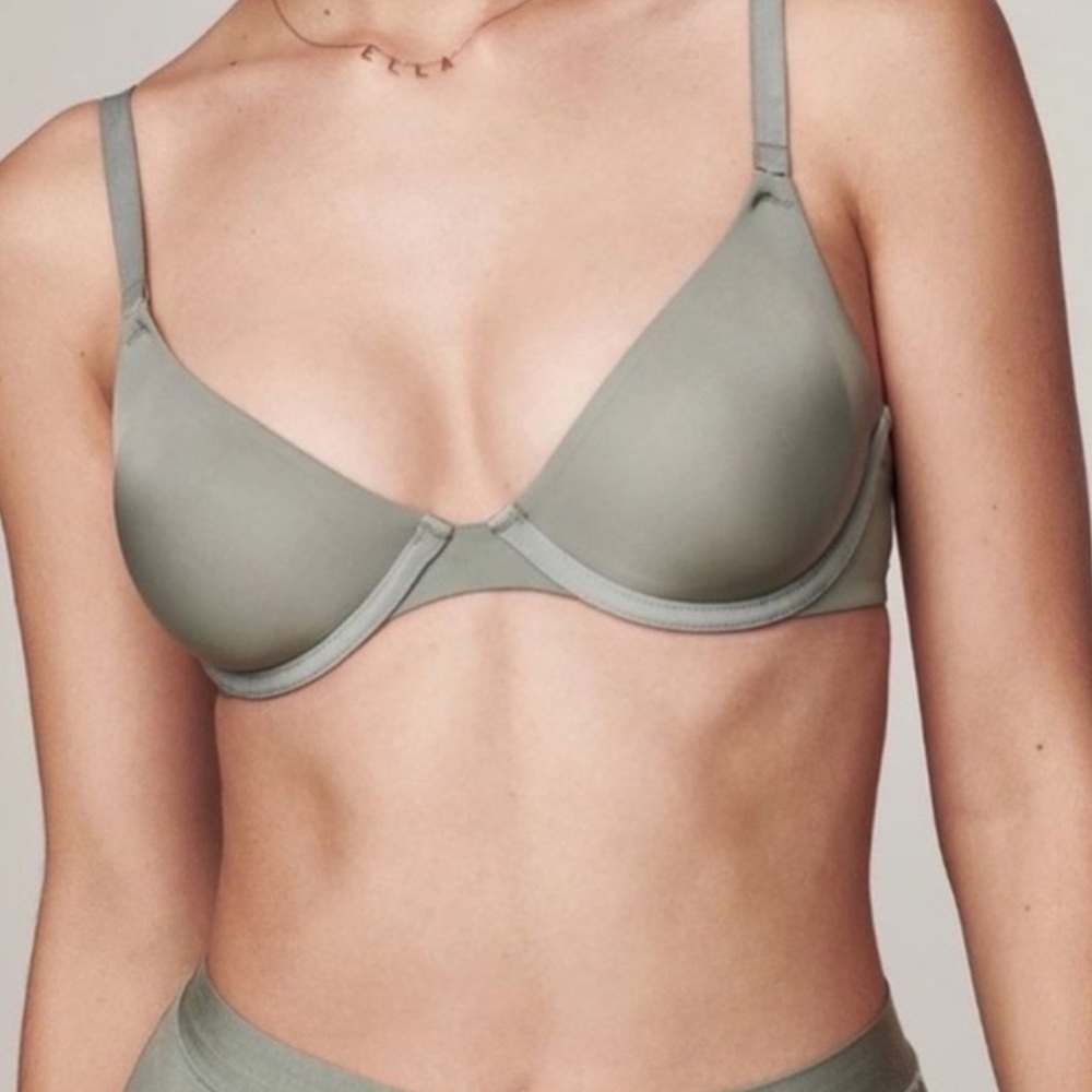 CUUP Triangle Bra Sage 30 E